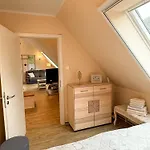 Apartman Ast *