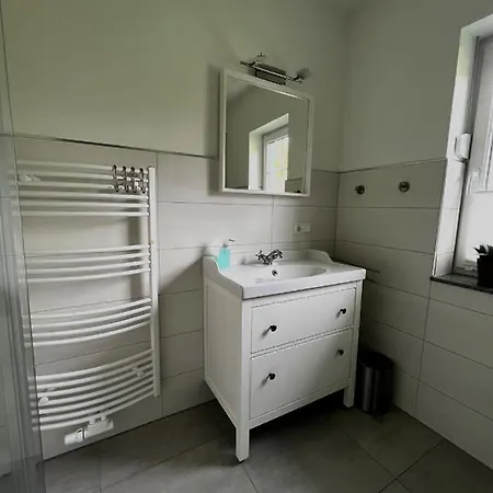 Ast Apartment *