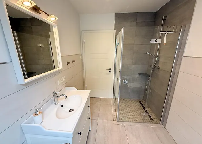 דירה Ast בורג